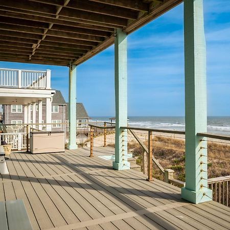 Wave Watcher By Oak Island Accommodations Exterior photo