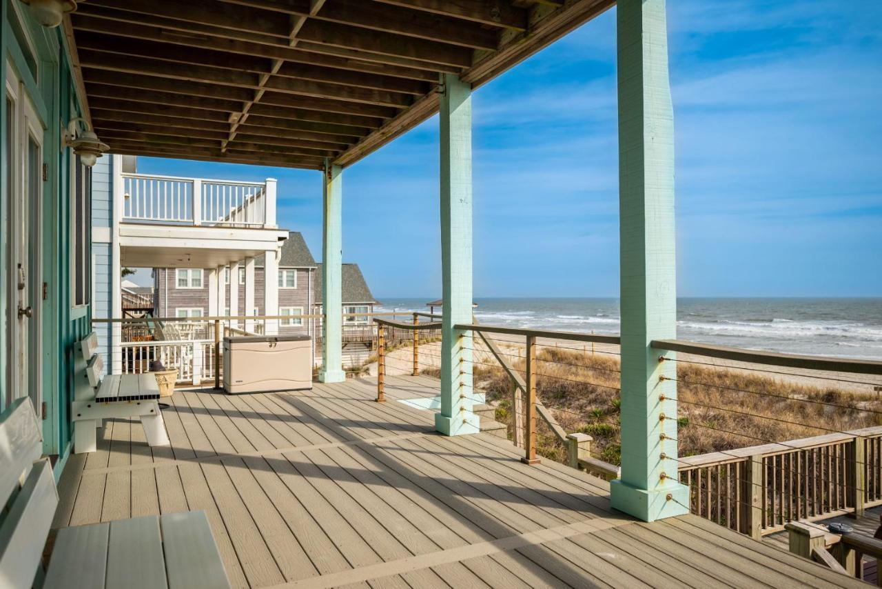 Wave Watcher By Oak Island Accommodations Exterior photo