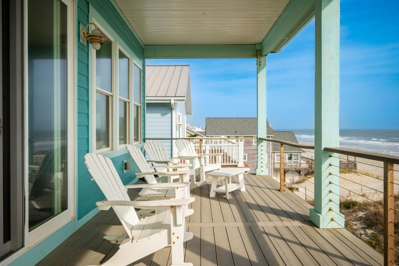 Wave Watcher By Oak Island Accommodations Exterior photo