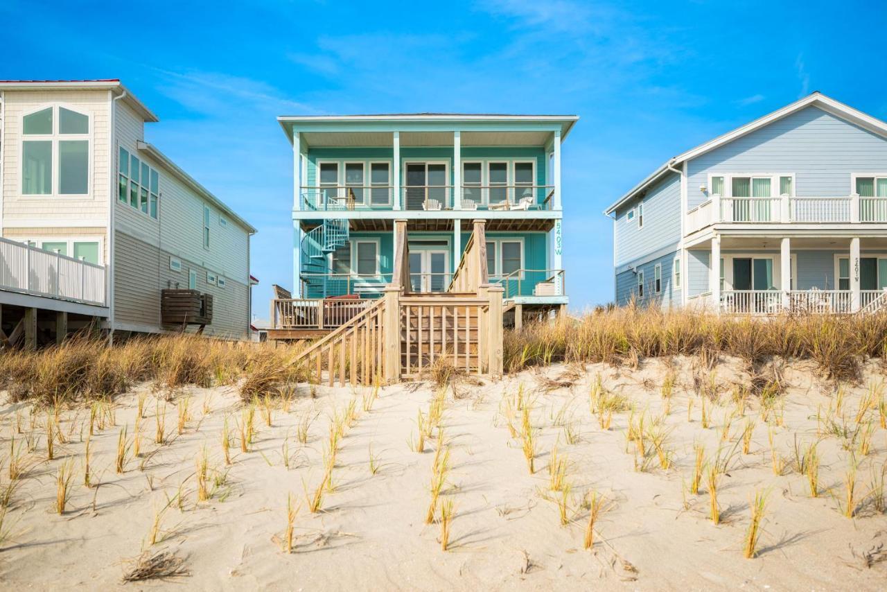 Wave Watcher By Oak Island Accommodations Exterior photo